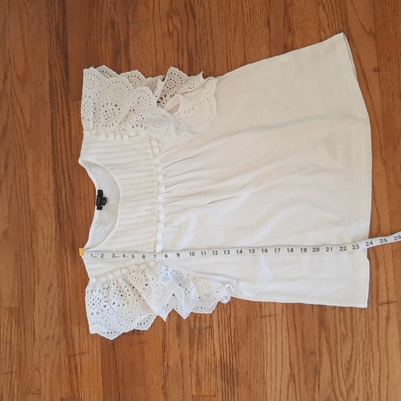 J. Crew White Eyelet Flutter-Sleeve Top with Pom-Pom Trim Small - Picture 3 of 7